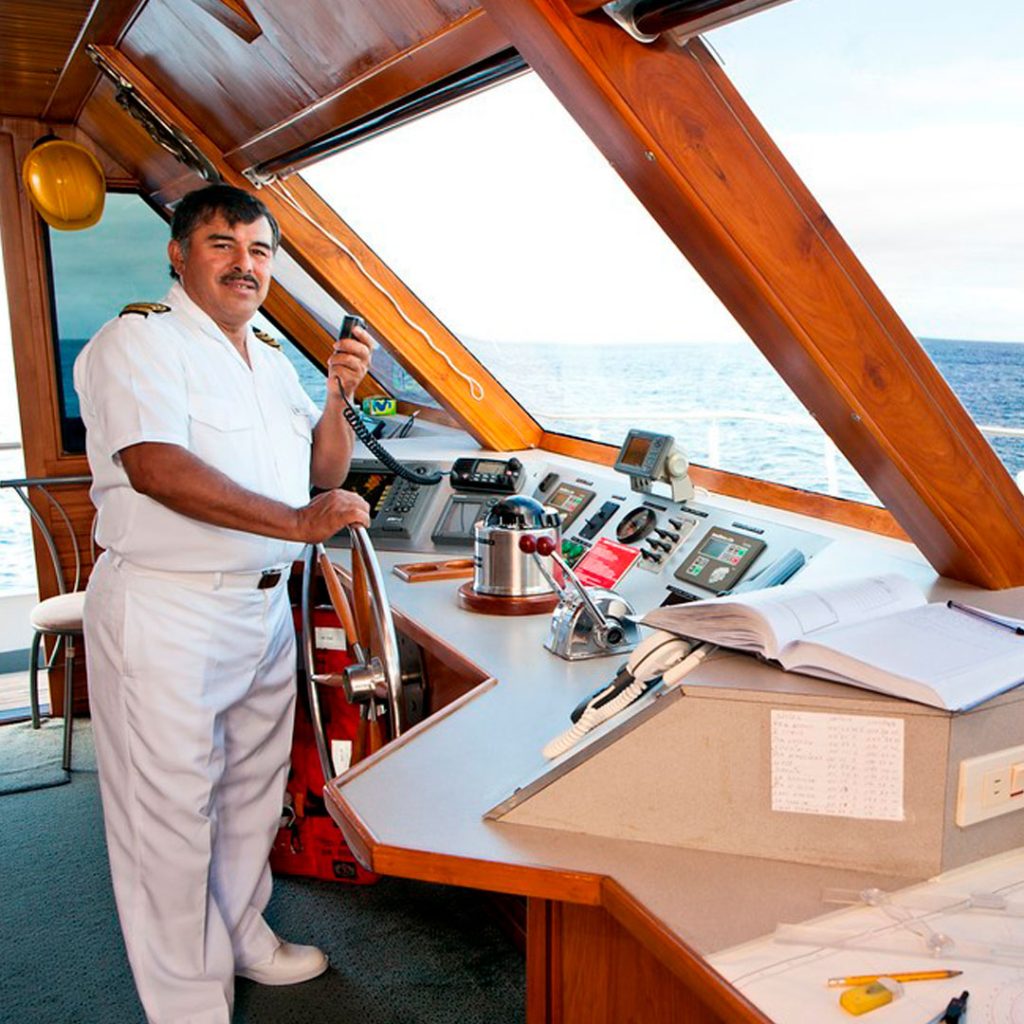 Bridge Aggressor III Galapagos Cruise