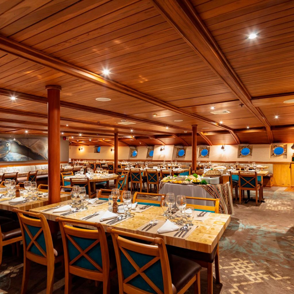 Restaurant Legend Galapagos Cruise