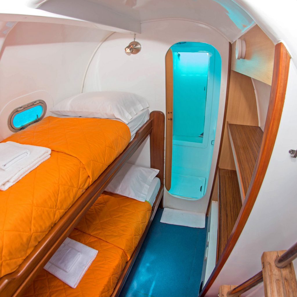 Bunk Bed Cabin Nemo 1 Galapagos Yacht