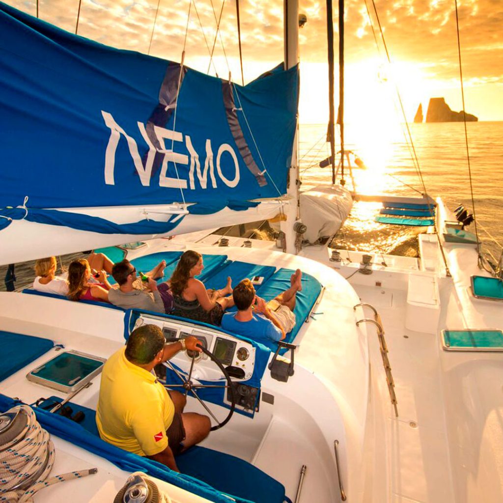 Sundeck Nemo 1 Galapagos Yacht