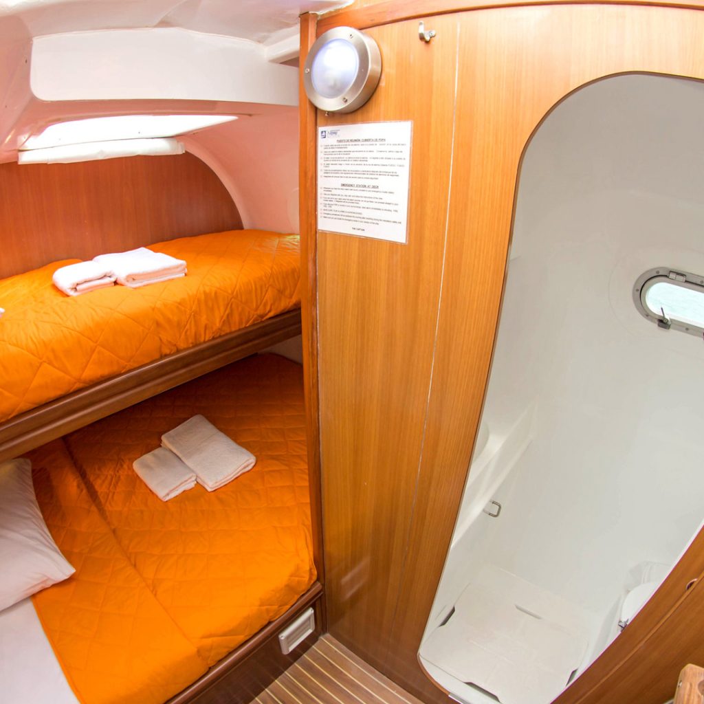 Bunk Bed Cabin Nemo 1 Galapagos Yacht