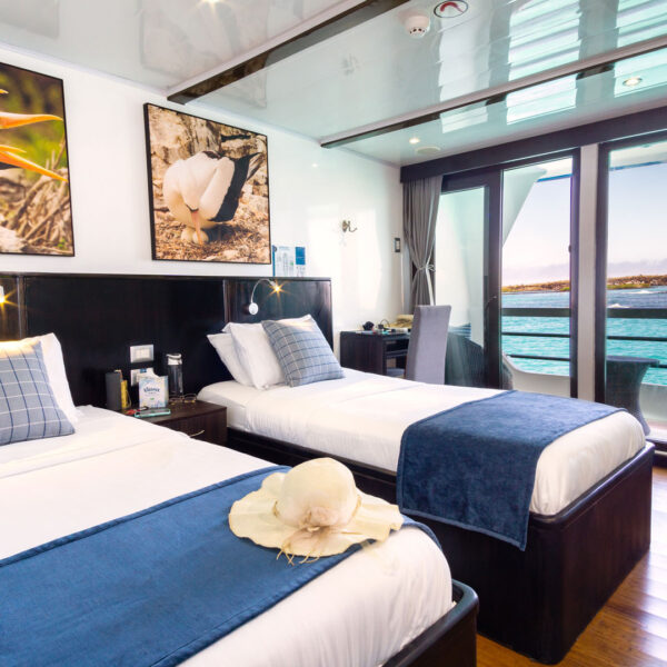 Twin Cabin Natural Paradise Galapagos Cruise