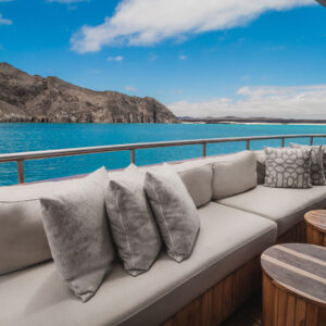 Lounge Origin & Theory Galapagos Cruise