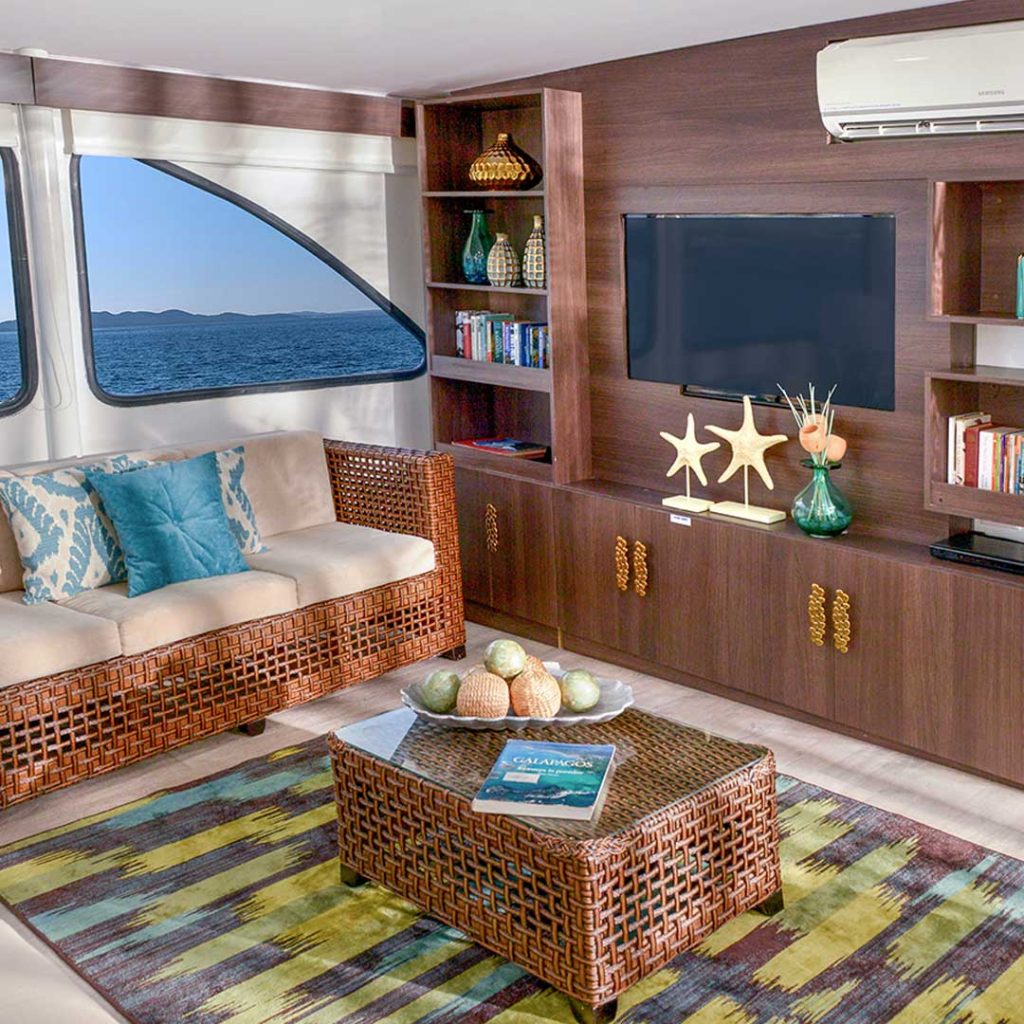 Lounge Eco Galaxy Galapagos Cruise